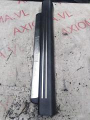 Порожек пластиковый правый передний LEXUS LS460 USF40 1URFSE 7586130120 1 ракурс Порожек пластиковый правый передний LEXUS LS460 USF40 1URFSE 7586130120 1 ракурс