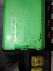 Блок предохранителей MITSUBISHI DION CR9W 4G63 MR337786 2 ракурс Блок предохранителей MITSUBISHI DION CR9W 4G63 MR337786 2 ракурс