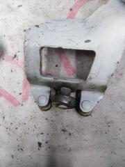 Ролик двери правый задний NISSAN SERENA C25 MR20DE 824201GZ0B, 82410CY200 3 ракурс