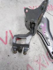 Ролик двери правый задний NISSAN SERENA C25 MR20DE 824201GZ0B, 82410CY200 2 ракурс