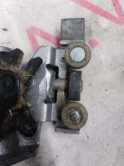Ролик двери правый задний NISSAN SERENA C25 MR20DE 824201GZ0B, 82410CY200 5 ракурс