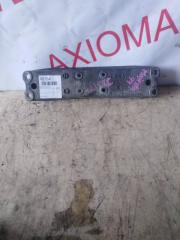 Крепление подушки кпп TOYOTA CROWN MAJESTA UZS171 1UZFE 1237146200 2 ракурс