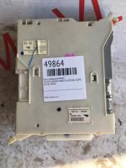 Блок предохранителей TOYOTA CROWN MAJESTA UZS186 3UZFE 8273030A30, 82730-30A30 2 ракурс Блок предохранителей TOYOTA CROWN MAJESTA UZS186 3UZFE 8273030A30, 82730-30A30 2 ракурс