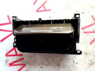 Подстаканник TOYOTA CROWN MAJESTA UZS186 3UZFE 5562030140 4 ракурс