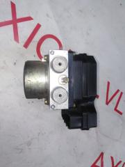 Блок abs NISSAN ELGRAND E51 VQ35DE 47660WL360, 47660WL361 2 ракурс
