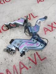 Ролик двери правый задний TOYOTA RAUM NCZ20 1NZFE 6832046021, 6839046040, 6836046040 1 ракурс