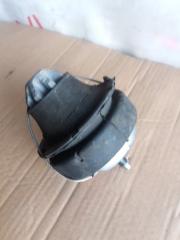 Подушка двигателя левая передняя VOLVO V70 SW61 B5244S 30778951 3 ракурс