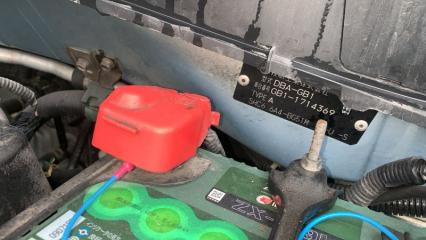 Накладка замка багажника HONDA MOBILIO GB1 L15A 84640SCC003ZB 2 ракурс