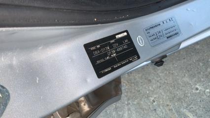 Порожек пластиковый правый передний MAZDA DEMIO DY3W ZJVE D52168710A 1 ракурс