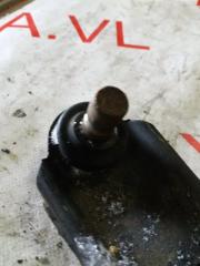Рычаг подвески правый передний MAZDA PREMACY CREW LFVD C51334350 3 ракурс