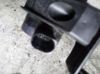 Помпа VOLKSWAGEN TOURAN 1T2 BLG 1K0121093AD 2 ракурс