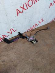 Кулиса TOYOTA NOAH AZR65 1AZFSE 3352028302C0 4 ракурс