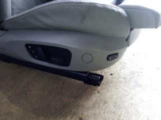 Комплект сидений BMW 3-SERIES E90 N43B20 52107118410, 52107118413, 52107118414 4 ракурс