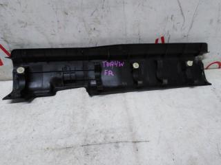 Порожек пластиковый правый передний SUZUKI ESCUDO TDA4W J24B 7613065J005PK 4 ракурс