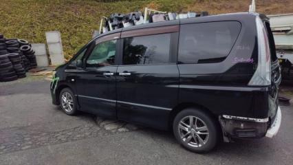 Ручка двери правая передняя NISSAN SERENA C26 MR20DD 806401VA0A 2 ракурс
