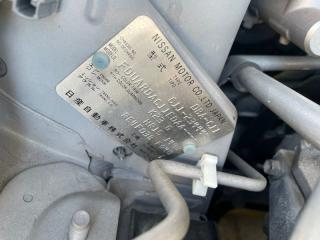 Молдинг на крышу NISSAN TIIDA C11 HR15DE 73852ED000 3 ракурс