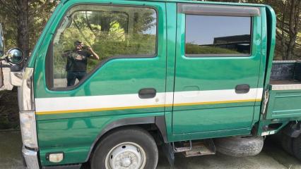 Дверь правая задняя ISUZU ELF NHR85A 4JJ1 8980885000 2 ракурс Дверь правая задняя ISUZU ELF NHR85A 4JJ1 8980885000 2 ракурс