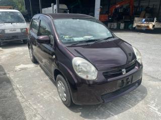 Ручка двери левая передняя TOYOTA PASSO KGC30 1KRFE 69210B1030D0 1 ракурс