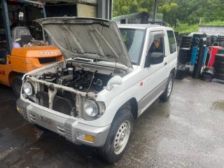 Планка под фары MITSUBISHI PAJERO MINI H51A 4A30 MR208909 2 ракурс