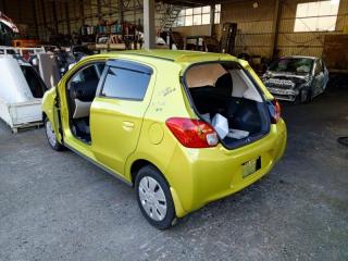 Молдинг на крышу MITSUBISHI MIRAGE A05A 3A90 7400A352, 7400A351 2 ракурс Молдинг на крышу MITSUBISHI MIRAGE A05A 3A90 7400A352, 7400A351 2 ракурс