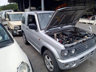 Накладка 5-й двери MITSUBISHI PAJERO MINI H53A 4A30 MR786691 1 ракурс