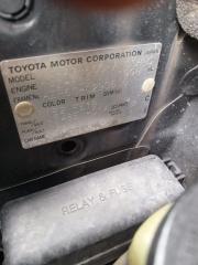 Амортизатор правый задний TOYOTA NOAH AZR60 1AZFSE 4853180735 3 ракурс