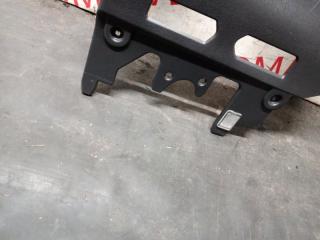Консоль торпеды VOLVO V50 MW43 B4204S3 39852676 2 ракурс
