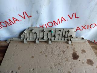 Порожек пластиковый правый задний TOYOTA SIENTA NCP81 1NZFE 6791552020A0 2 ракурс