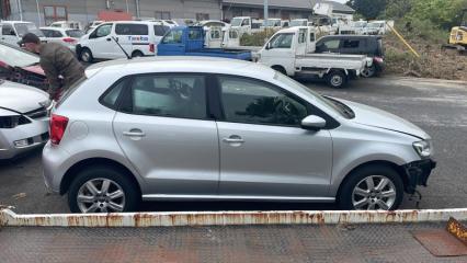 Стоп-сигнал правый задний VOLKSWAGEN POLO 6R1 CBZB 6R0945095P, 6R0945096AA 3 ракурс
