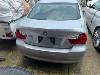 Уплотнительная резинка дверей BMW 3-SERIES E90 N46B20 76921JK000, 76922JK000, 76923JK000, 76924JK000 2 ракурс