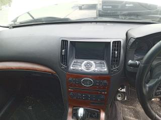 Консоль магнитофона NISSAN SKYLINE PV36 VQ35HR 28395JK05B 1 ракурс