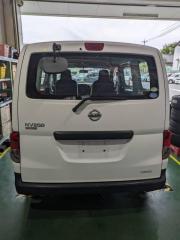 Уплотнительная резинка дверей правая задняя NISSAN NV200 VM20 HR16DE 82830JX31A 2 ракурс