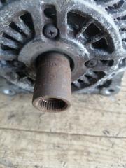 Генератор NISSAN SERENA C26 MR20DD 231001FC1A, 23100 1FC1A 2 ракурс