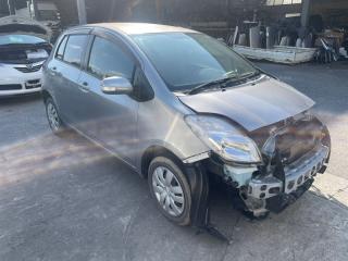 Консоль магнитофона TOYOTA VITZ KSP90 1KRFE 5552252020 1 ракурс