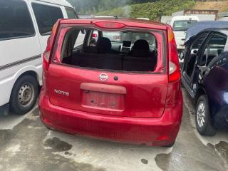 Накладка на крыло правая задняя NISSAN NOTE E11 HR15DE 781281U606 1 ракурс