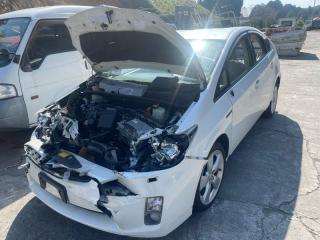 Повторитель в бампер правый передний TOYOTA PRIUS ZVW30 2ZRFXE 8151047011, 81510-47010, 47-39 1 ракурс