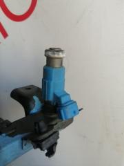 Инжектор SUZUKI EVERY DA62W K6A 1571078G60 2 ракурс