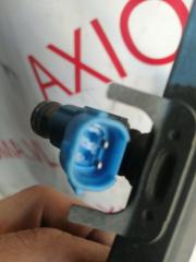 Инжектор SUZUKI EVERY DA62W K6A 1571078G60 3 ракурс