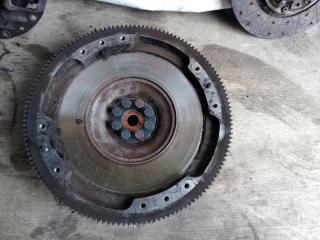Корзина сцепления ISUZU ELF NHR85A 4JJ1 8980370042, 8972596930 2 ракурс
