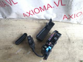 Блок предохранителей MAZDA MPV LW3W L3DE LD4766760 3 ракурс Блок предохранителей MAZDA MPV LW3W L3DE LD4766760 3 ракурс