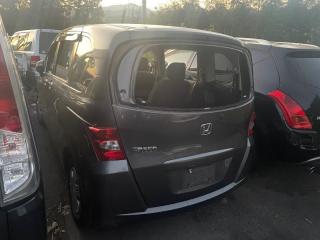 Порожек пластиковый левый передний HONDA FREED GB3 L15A 84251SYY003ZA 2 ракурс
