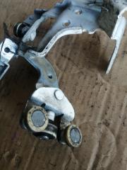 Ролик двери левый задний TOYOTA RAUM NCZ20 1NZFE 6832046021, 6839046040, 6836046040 3 ракурс