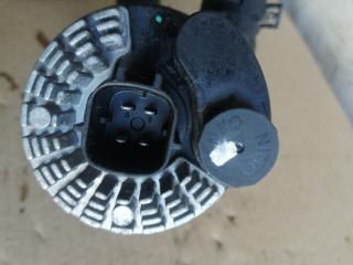 Помпа инвертора NISSAN LEAF ZE0 EM61 925523NA0A 3 ракурс
