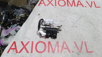 Замок 5-й двери MAZDA VERISA DC5W ZYVE D46162310 5 ракурс