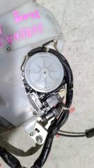 Замок двери правый задний NISSAN SERENA NC25 MR20DE 825001GK0A 2 ракурс