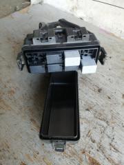 Блок предохранителей правый HONDA FIT GK3 L13B 32100T5AJ00 3 ракурс