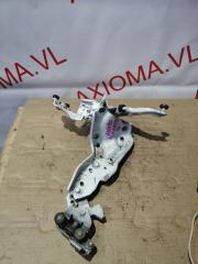 Ролик двери правый задний TOYOTA ALPHARD ANH20 2AZFE 6831058020, 6838058040, 6835058020 1 ракурс