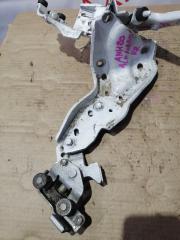 Ролик двери правый задний TOYOTA ALPHARD ANH20 2AZFE 6831058020, 6838058040, 6835058020 3 ракурс