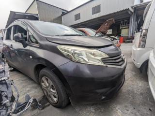 Петля капота NISSAN NOTE E12 HR12DDR 654003VA1A, 654013VA1A 1 ракурс