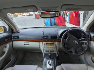 Ковер пола TOYOTA AVENSIS AZT251 2AZFSE 5851005330E0 1 ракурс Ковер пола TOYOTA AVENSIS AZT251 2AZFSE 5851005330E0 1 ракурс